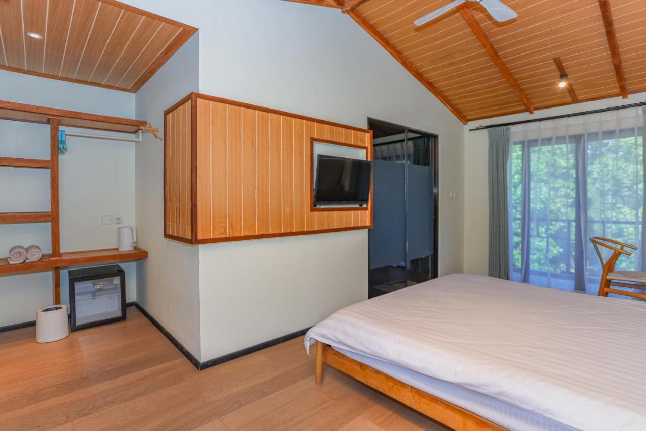 Tranquila Beach Hotel Rasdhoo Bagian luar foto