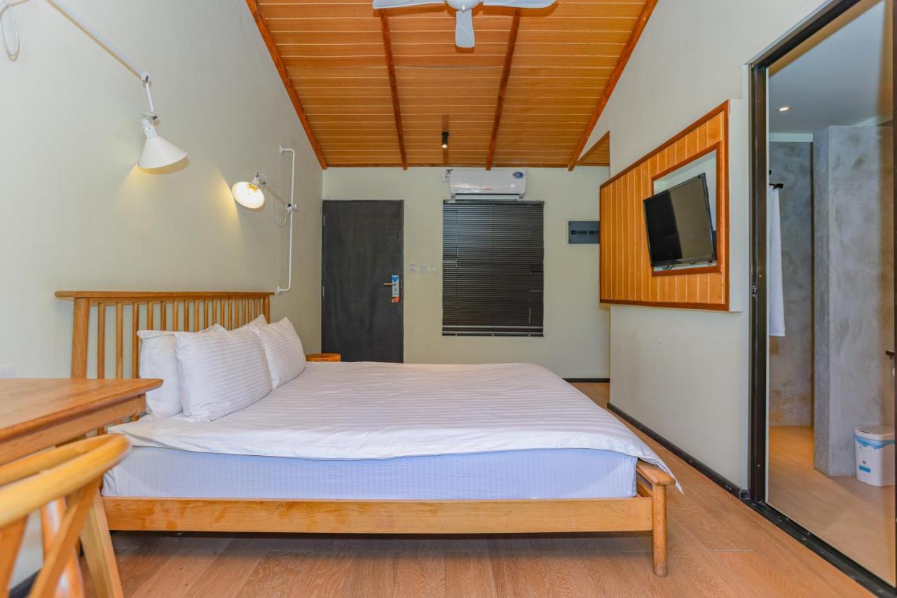 Tranquila Beach Hotel Rasdhoo Bagian luar foto