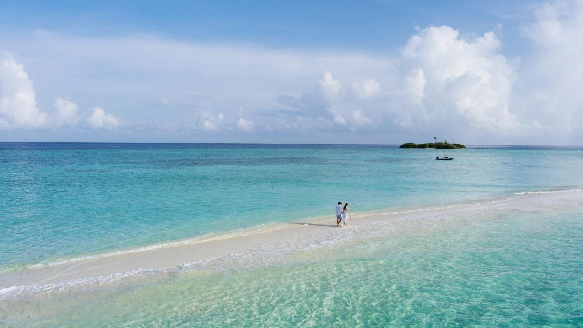Tranquila Beach Hotel Rasdhoo Bagian luar foto
